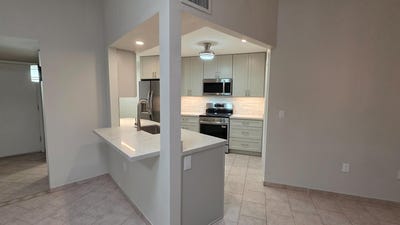 /international/us/16863-n-103rd-avenue-sun-city-az-110107608019/