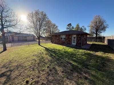 /international/us/612-edmond-rd-nw-piedmont-ok-110106614837/