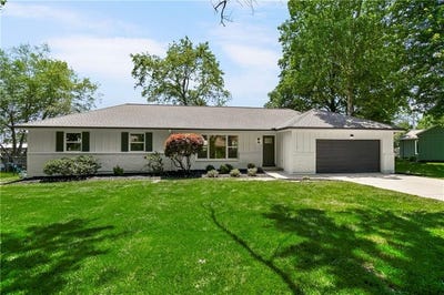 /international/us/3515-w-93rd-street-leawood-ks-110108478931/