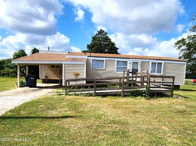 /international/us/4590-wilson-drive-ayden-nc-110099183447/
