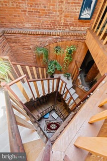 /international/us/409-lancaster-avenue-lancaster-pa-110099156240/