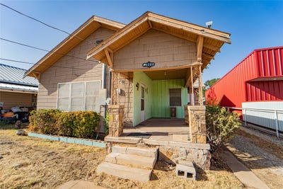 /international/us/1208-w-walker-street-breckenridge-tx-110110252455/