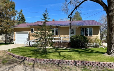 /international/us/1104-3rd-street-leola-sd-110107909615/