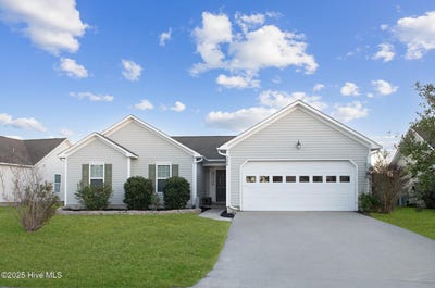 /international/us/236-red-carnation-drive-holly-ridge-nc-110103674938/