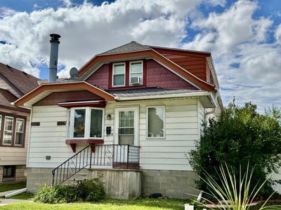 /international/us/2025-s-76th-st-west-allis-wi-110120104568/