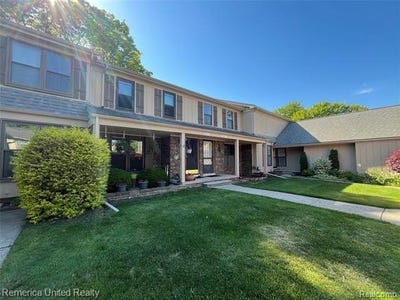 /international/us/31621-green-meadow-lane-warren-mi-110108547508/