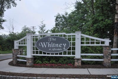 /international/us/501-whitney-lane-allendale-nj-110108358461/