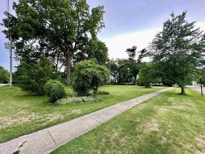 /international/us/107-e-center-mount-morris-il-110100997690/?lang=en