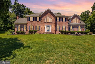 /international/us/6340-hunters-ridge-lane-stewartstown-pa-110108908012/