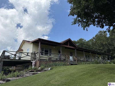 /international/us/1020-yates-chapel-road-cecilia-ky-110101029349/