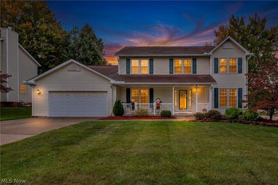 /international/us/15249-sassafras-drive-strongsville-oh-110120591394/