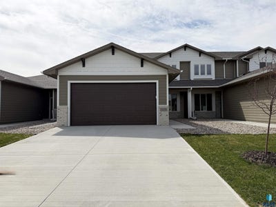 /international/us/5219-e-67th-st-sioux-falls-sd-110104243219/