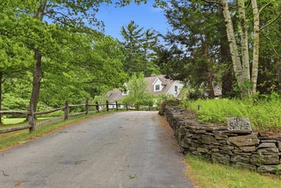 /international/us/28-island-road-deerfield-nh-110108695937/?lang=pt