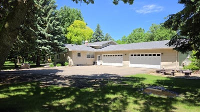 /international/us/38608-129th-street-aberdeen-sd-110108438396/