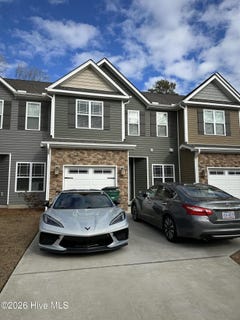 /international/us/1823-fox-den-way-greenville-nc-110104872556/