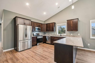 /international/us/917-gable-street-taylors-falls-mn-110104541638/