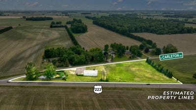 /international/us/5550-e-carleton-road-palmyra-mi-110108689516/