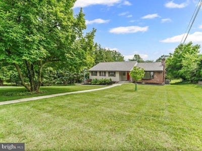 /international/us/2924-dogwood-ln-broomall-pa-110100309739/