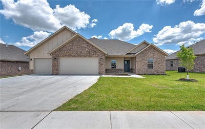/international/us/98-n-banner-ave-farmington-ar-110098339052/?lang=pt