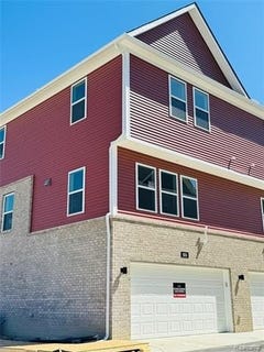/international/us/824-huntley-lane-troy-mi-110108694359/