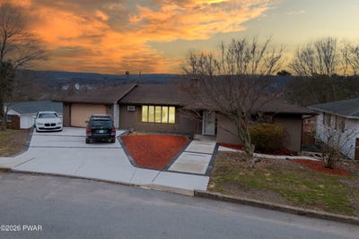 /international/us/6-short-street-carbondale-pa-110107631718/