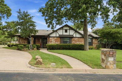 /international/us/521-w-louella-drive-hurst-tx-110109084800/