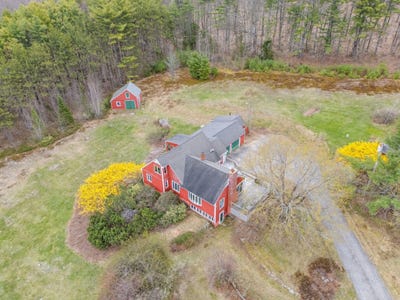 /international/us/196-chase-road-parsonsfield-me-110104187441/