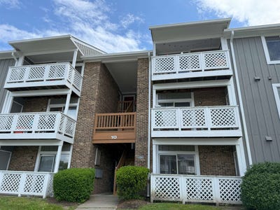 /international/us/800-cascade-court-blacksburg-va-110100186482/