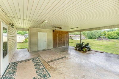 /international/us/225-spring-st-spring-city-tn-110100264354/?lang=en