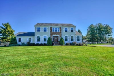 /international/us/8-elm-ct-washington-twp-nj-110120484711/