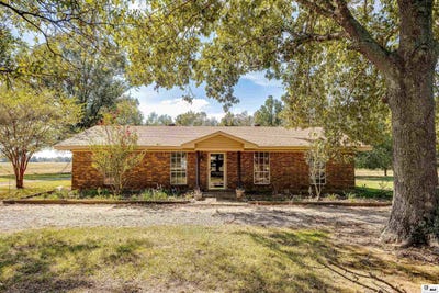/international/us/2439-morgan-road-oak-grove-la-110120039736/