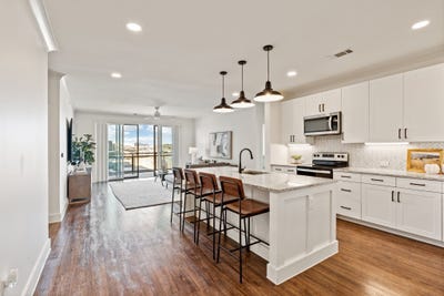 /international/us/3517-windhaven-parkway-lewisville-tx-110105699646/