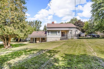 /international/us/8825-mills-road-manitou-beach-mi-110102189431/