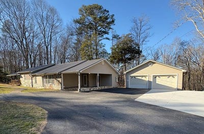 /international/us/222-sugar-creek-road-blue-ridge-ga-110106848920/