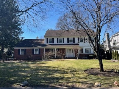/international/us/29-meritoria-drive-east-williston-ny-110098256388/