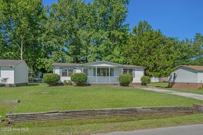 /international/us/1078-waterview-lane-sw-carolina-shores-nc-110100375234/