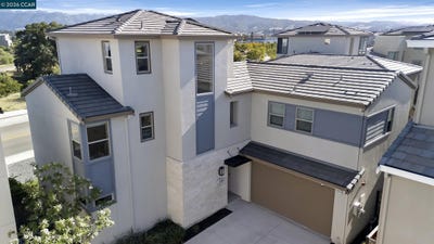 /international/us/5866-silhouette-ct-dublin-ca-110108578049/