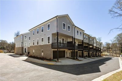 /international/us/3165-dogwood-drive-107-hapeville-ga-110100808332/
