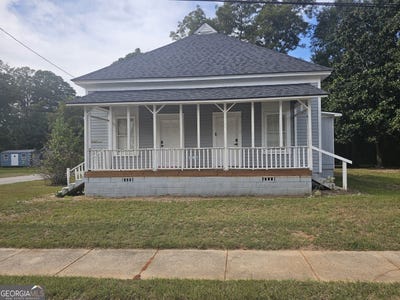 /international/us/14-mill-street-jackson-ga-110120455833/