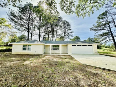 /international/us/5249-raymond-ave-tupelo-ms-110107055343/