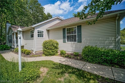 /international/us/2917-windsor-court-stow-oh-110108179466/