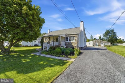 /international/us/4836-greenwood-st-brookhaven-pa-110108606051/