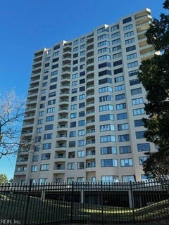 /international/us/7501-river-road-newport-news-va-110120422309/