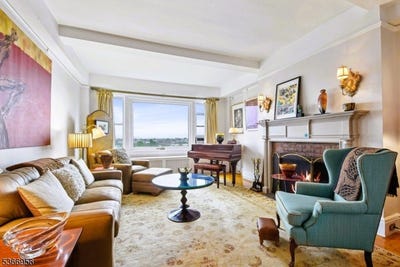 /international/us/375-mt-prospect-ave-newark-city-nj-110100970211/