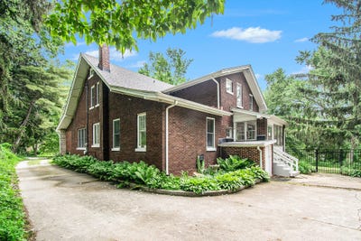 /international/us/808-waverly-road-chesterton-in-110100633618/