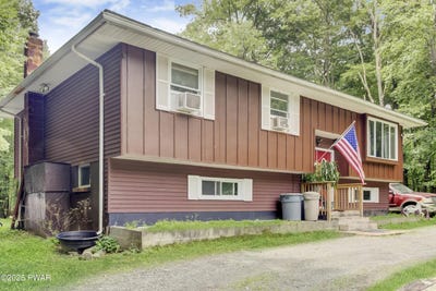 /international/us/711-whippoorwill-drive-bushkill-pa-110100751175/