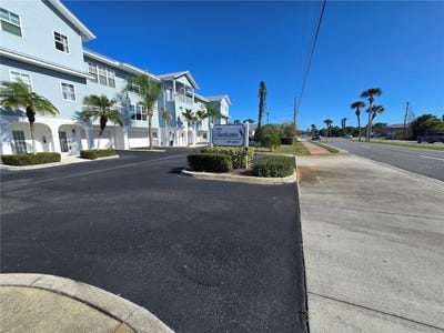 /international/us/3919-cape-haze-drive-rotonda-west-fl-110106354660/