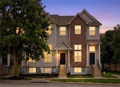 /international/us/1859-w-spruce-street-olathe-ks-110107846963/