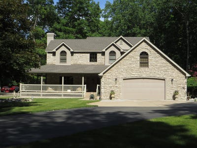 /international/us/9593-oakley-road-st-charles-mi-110106675143/