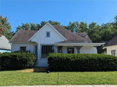/international/us/308-e-market-street-warrensburg-mo-110108139820/